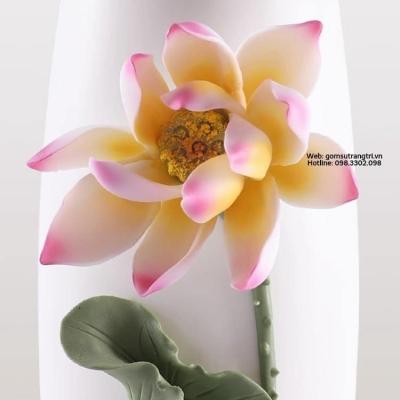 TƯỢNG CÁ VÀ CẶP BÌNH HOA SEN ĐẮP NỔI